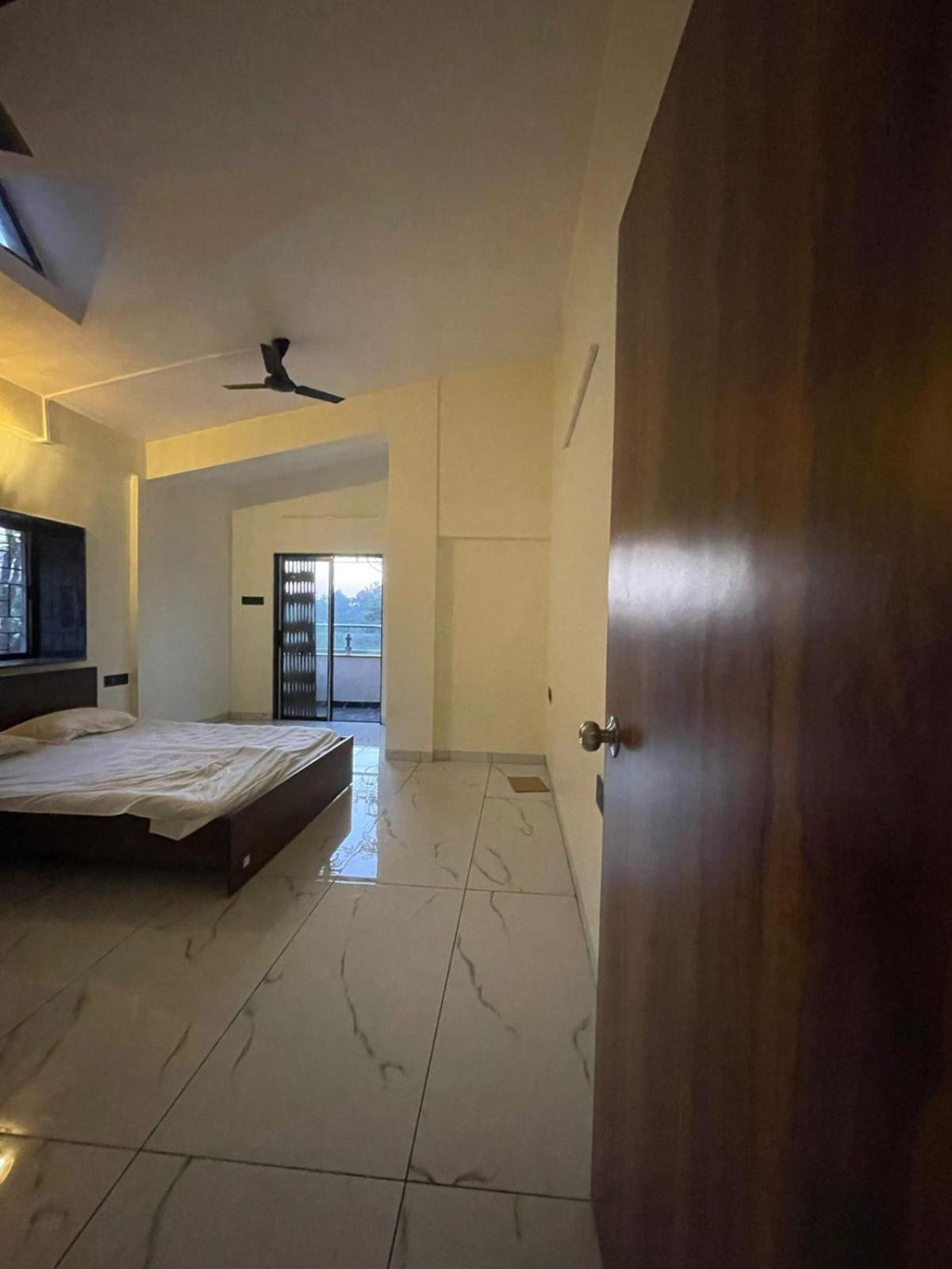 Mannat Villa With Swimming Pool And Garden Лонавала Екстериор снимка